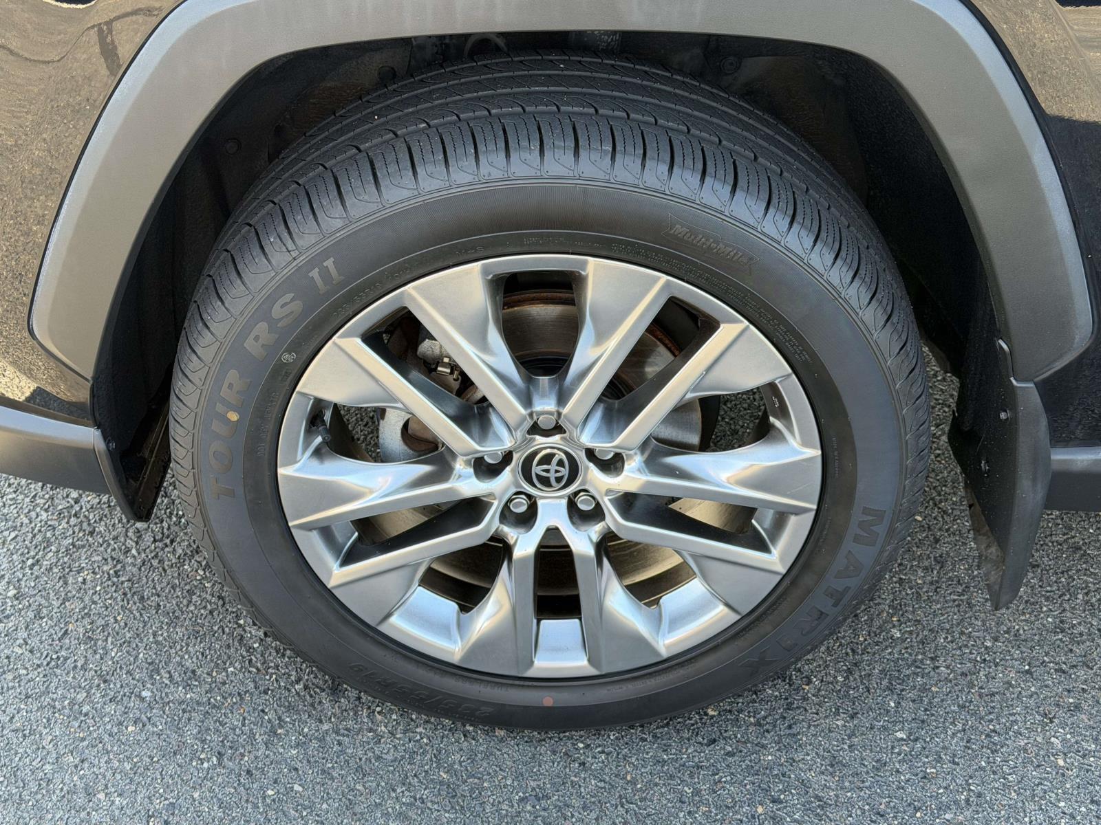 Used 2021 Toyota RAV4 SUV