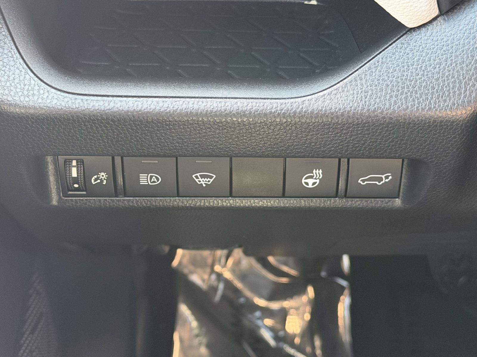 Used 2021 Toyota RAV4 SUV