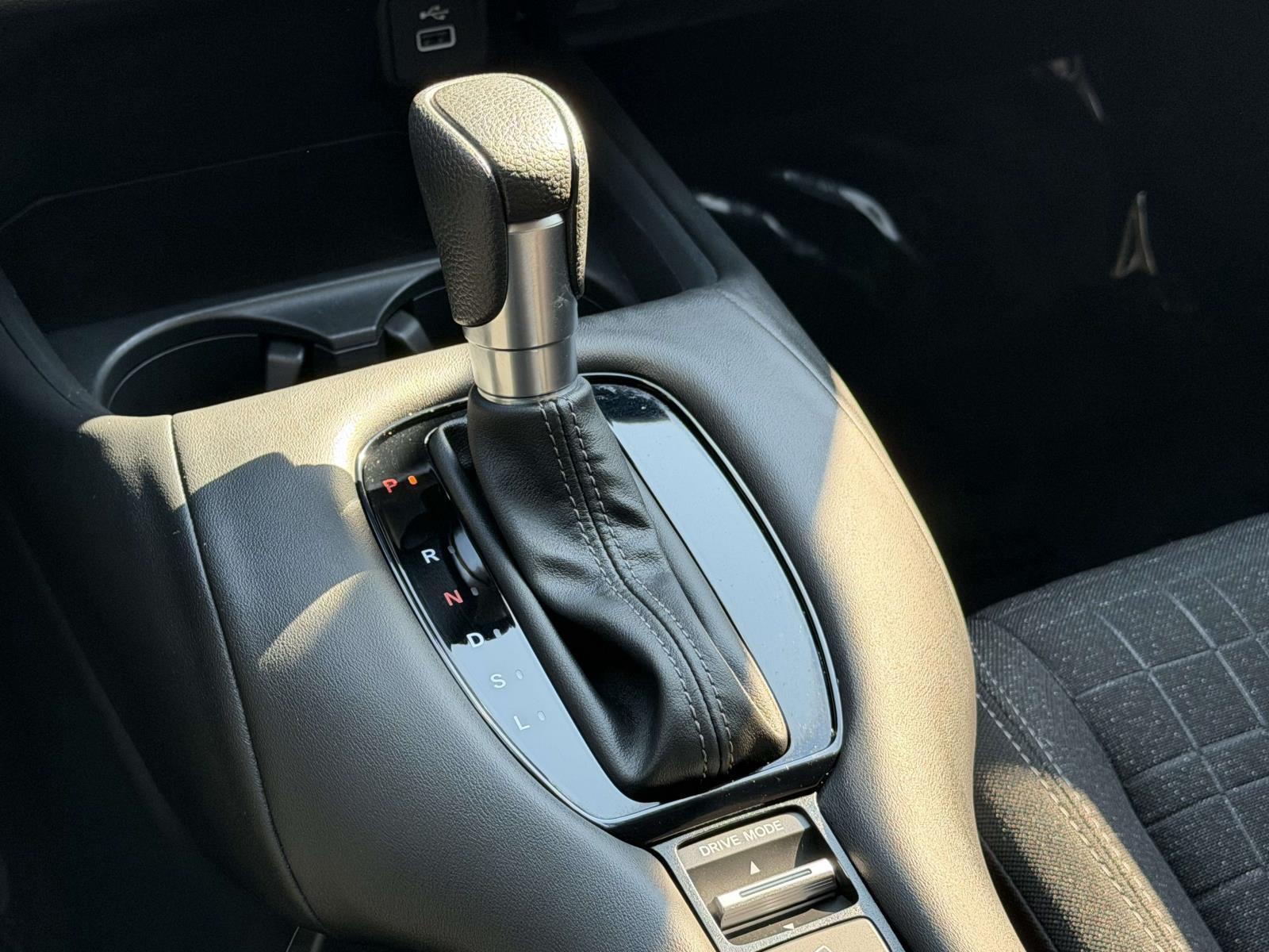Used 2025 Honda HR-V SUV