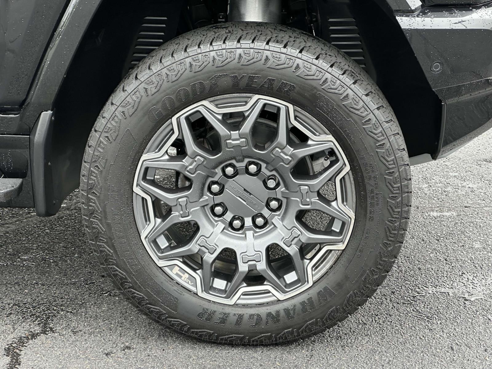Used 2025 GMC HUMMER EV Pickup Truck