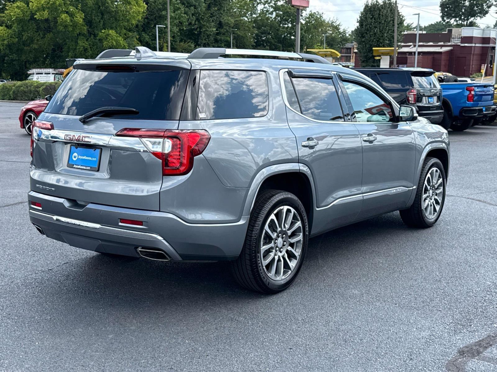 Used 2021 GMC Acadia Sedan