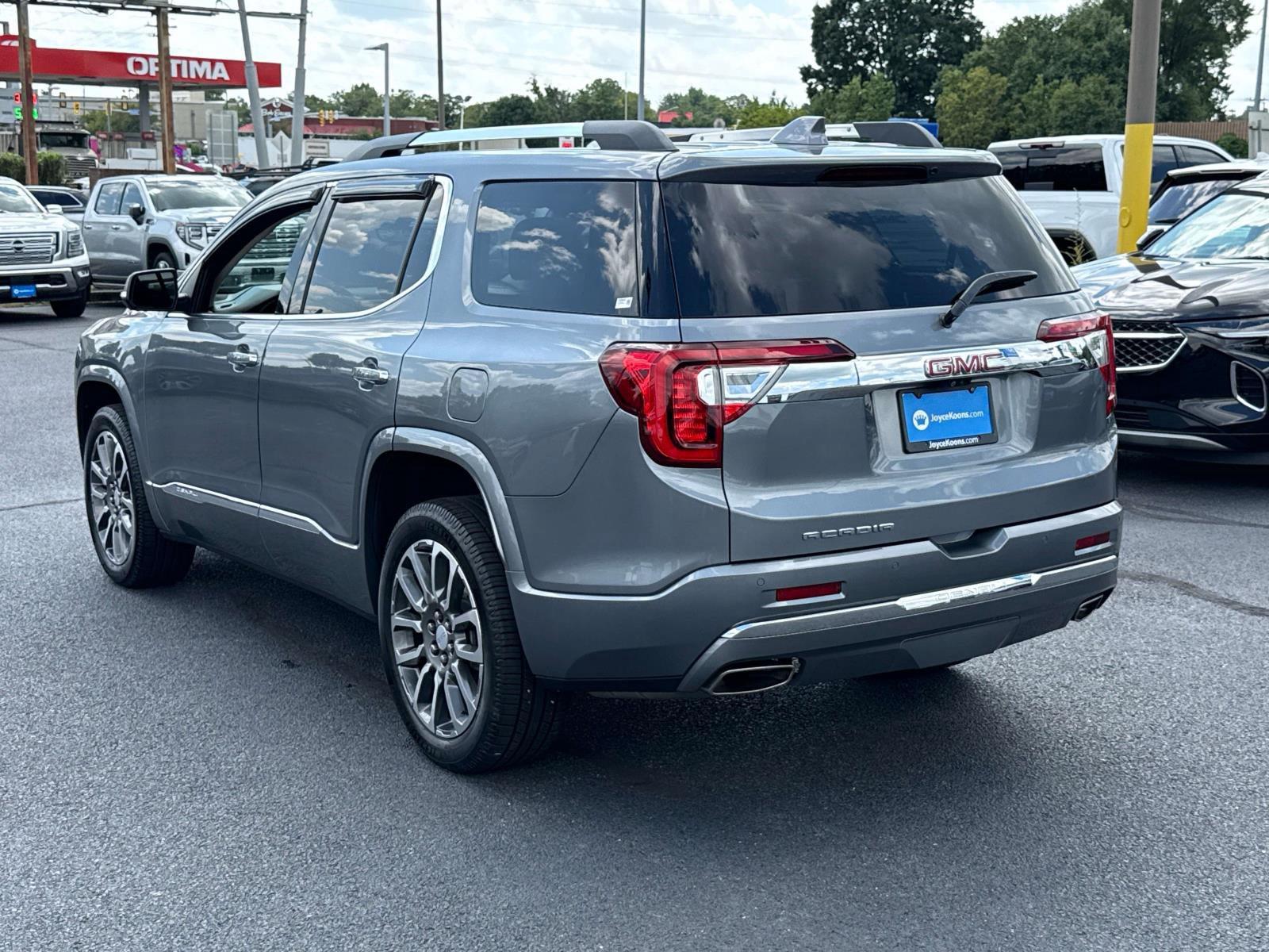 Used 2021 GMC Acadia Sedan