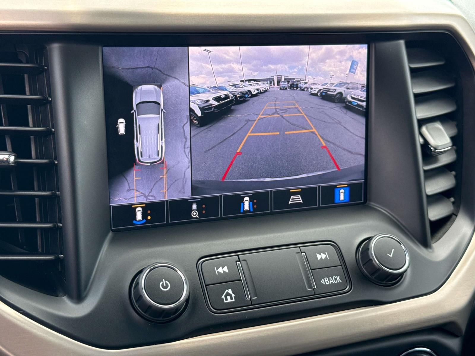 Used 2021 GMC Acadia Sedan