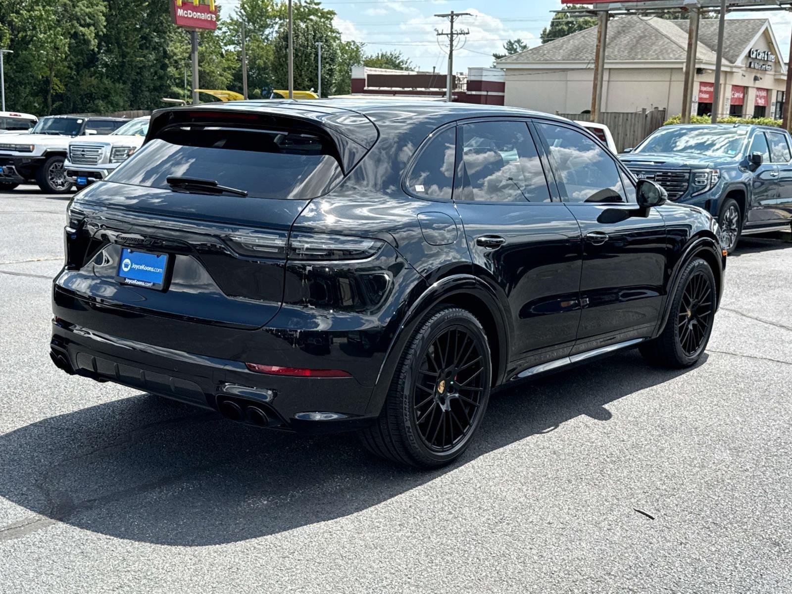 Used 2023 Porsche Cayenne SUV