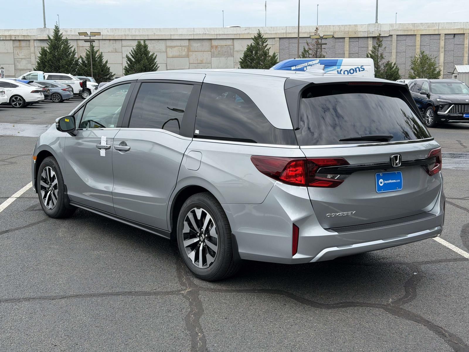 New 2027 Honda Odyssey Van