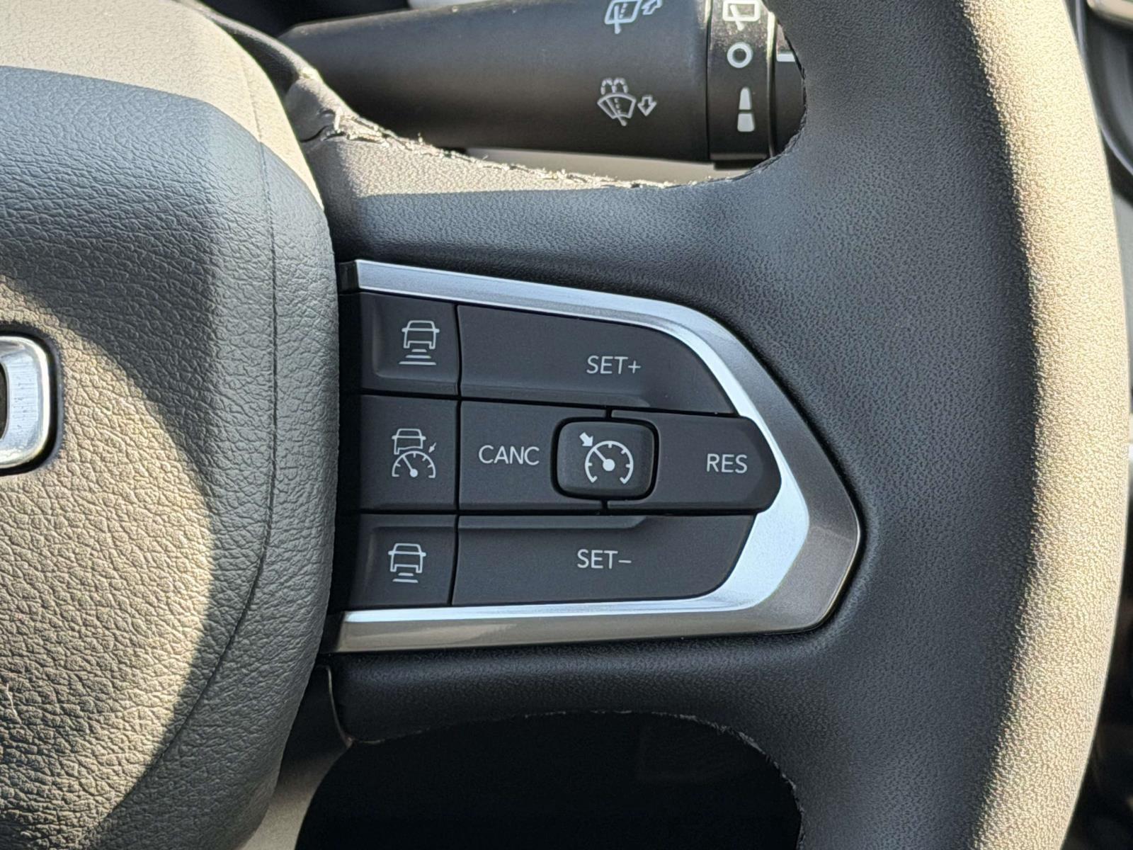 Used 2025 Jeep Compass SUV