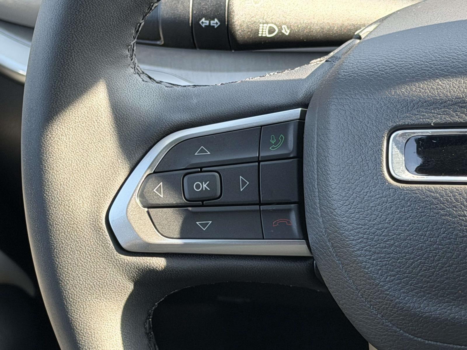 Used 2025 Jeep Compass SUV