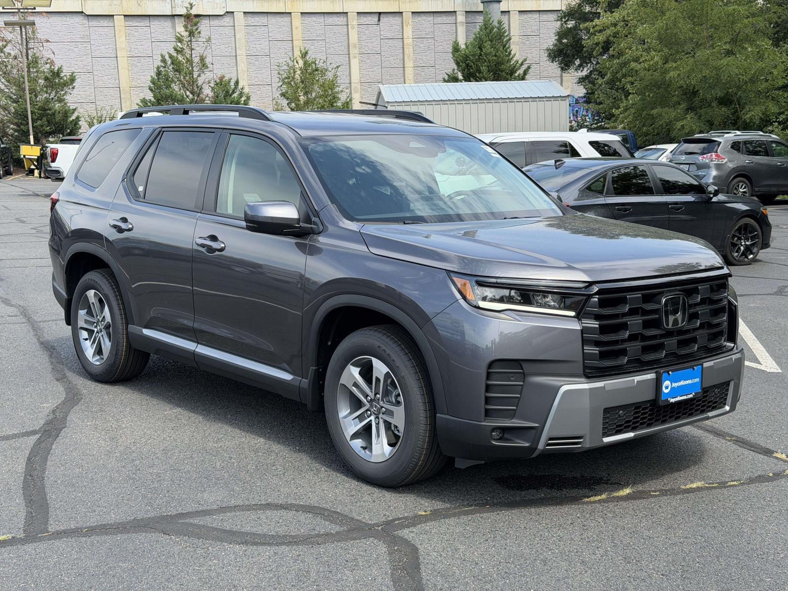 Gray (MODERN STEEL METALLIC) 2026 Honda Pilot SUV / Crossover All-Wheel Drive