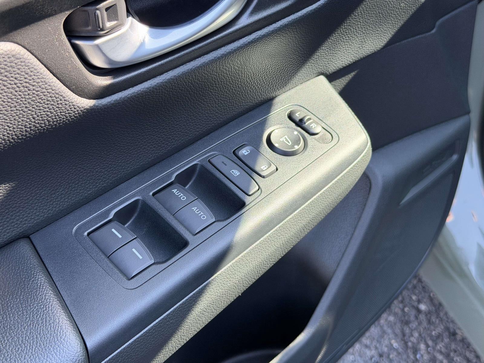 Used 2026 Honda CR-V Hybrid SUV