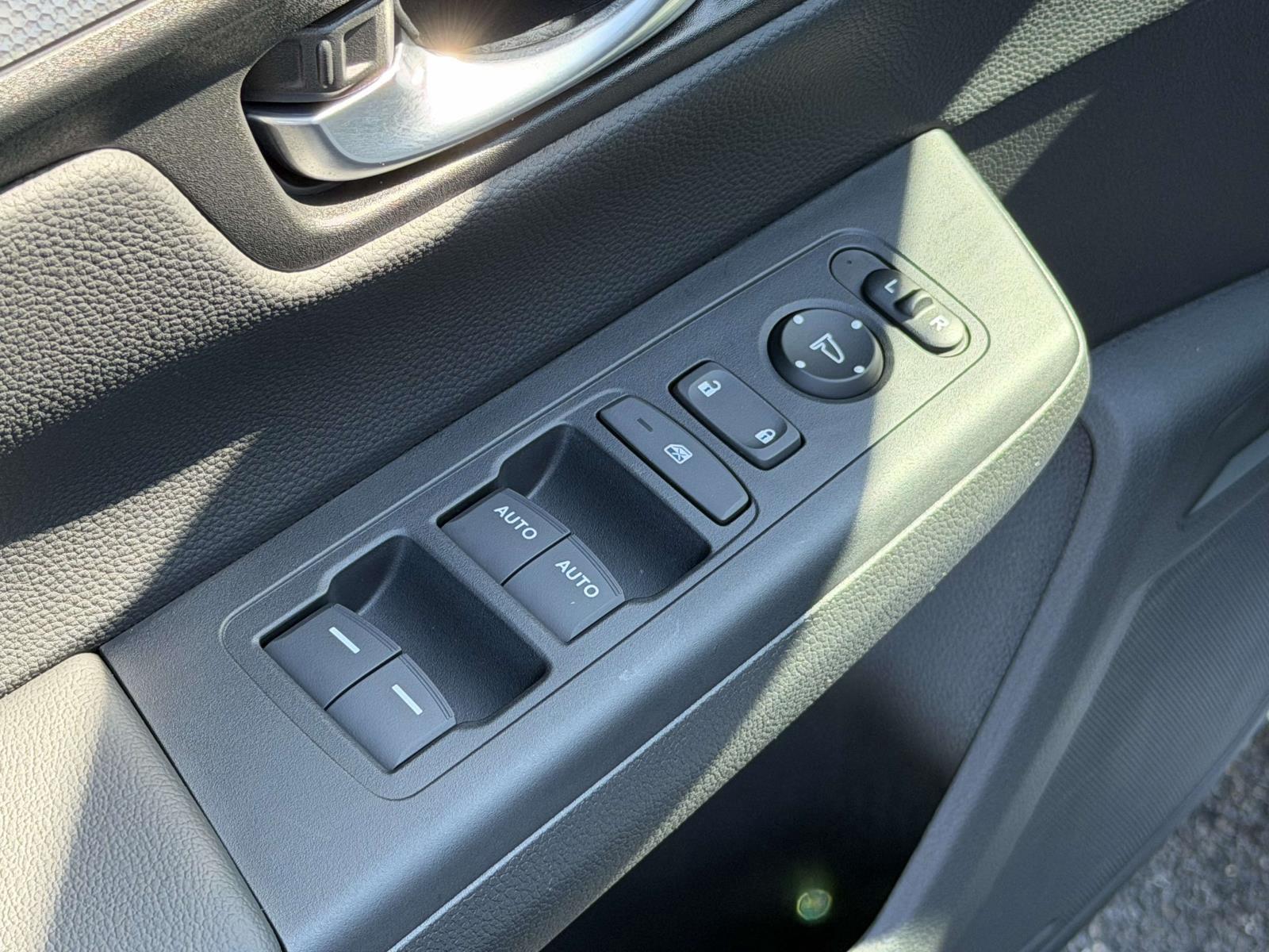 Used 2026 Honda CR-V Hybrid SUV