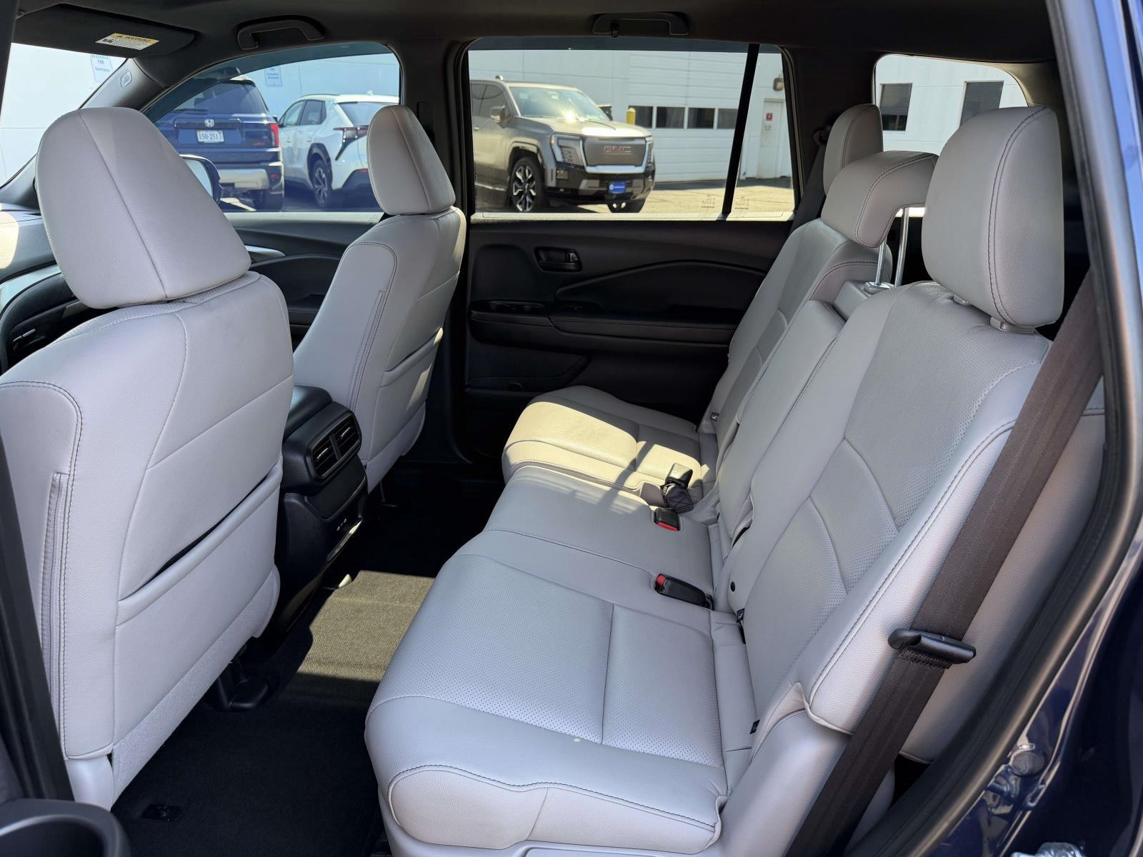 Used 2025 Honda Passport SUV