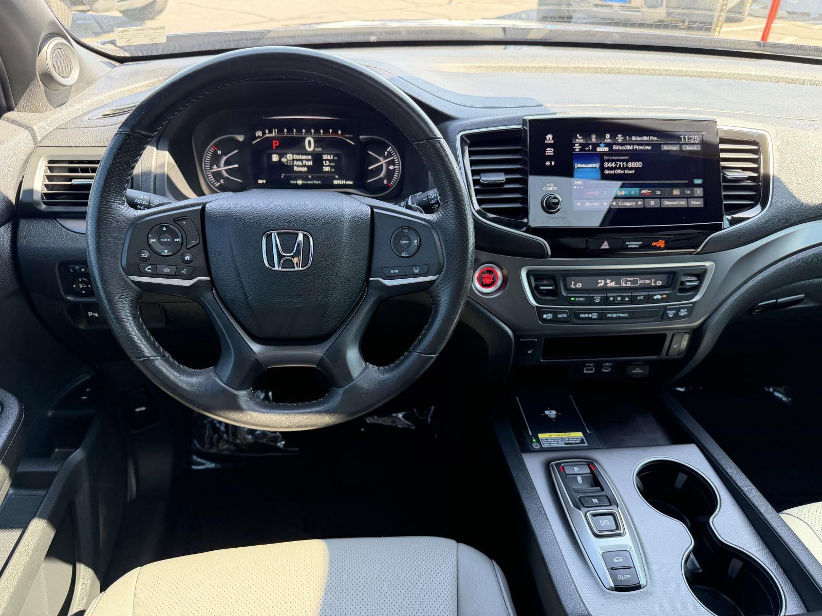 Used 2025 Honda Passport SUV