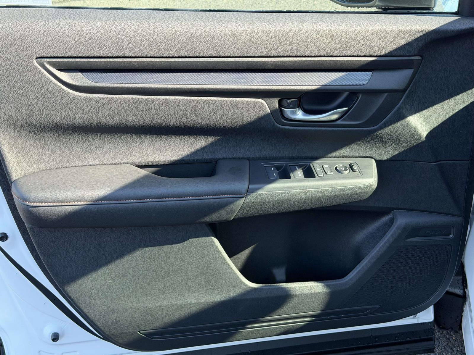 Used 2026 Honda CR-V Hybrid SUV