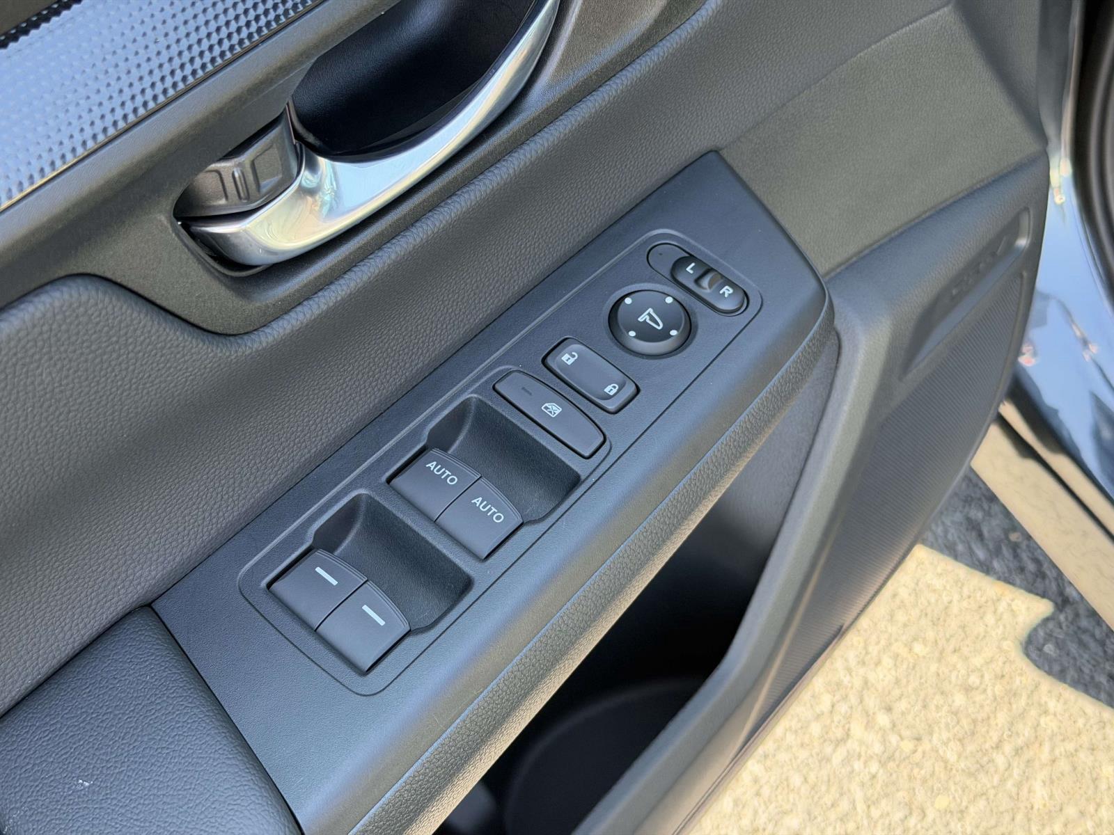 Used 2026 Honda CR-V Hybrid SUV