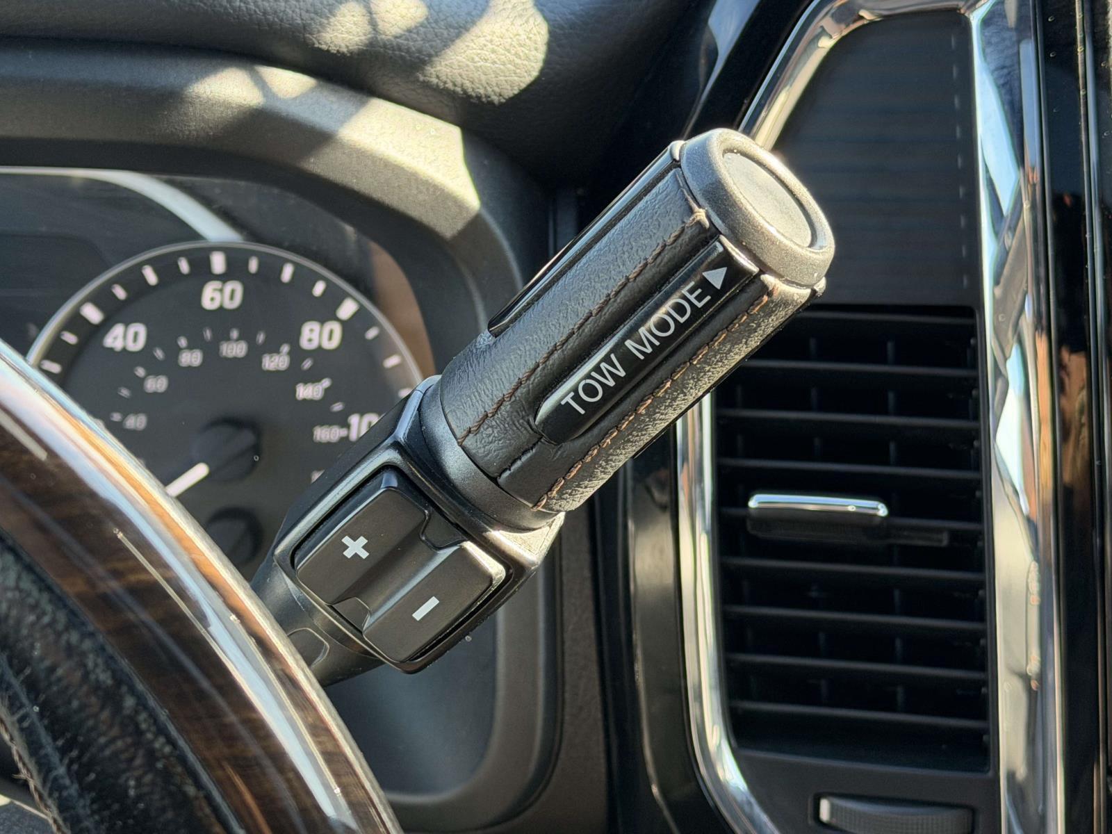 Used 2021 Nissan Titan Truck