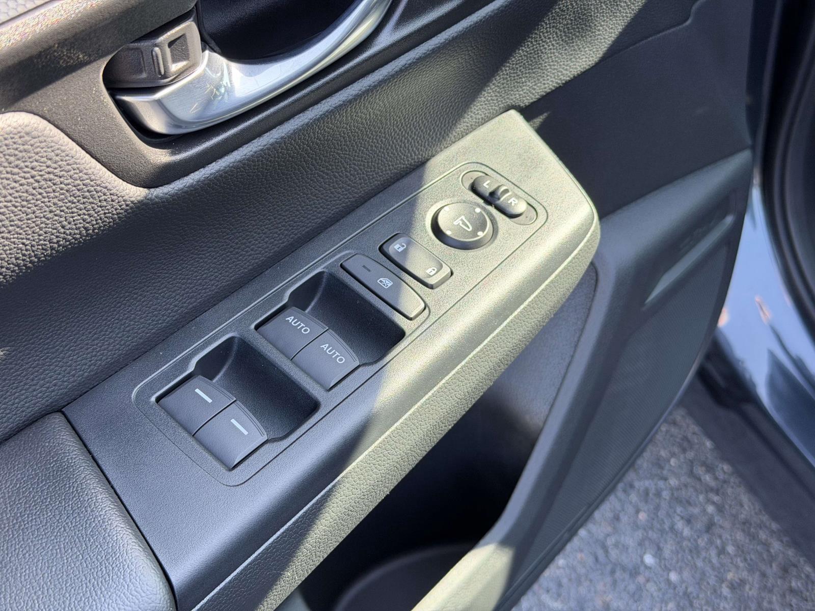 Used 2026 Honda CR-V Hybrid SUV