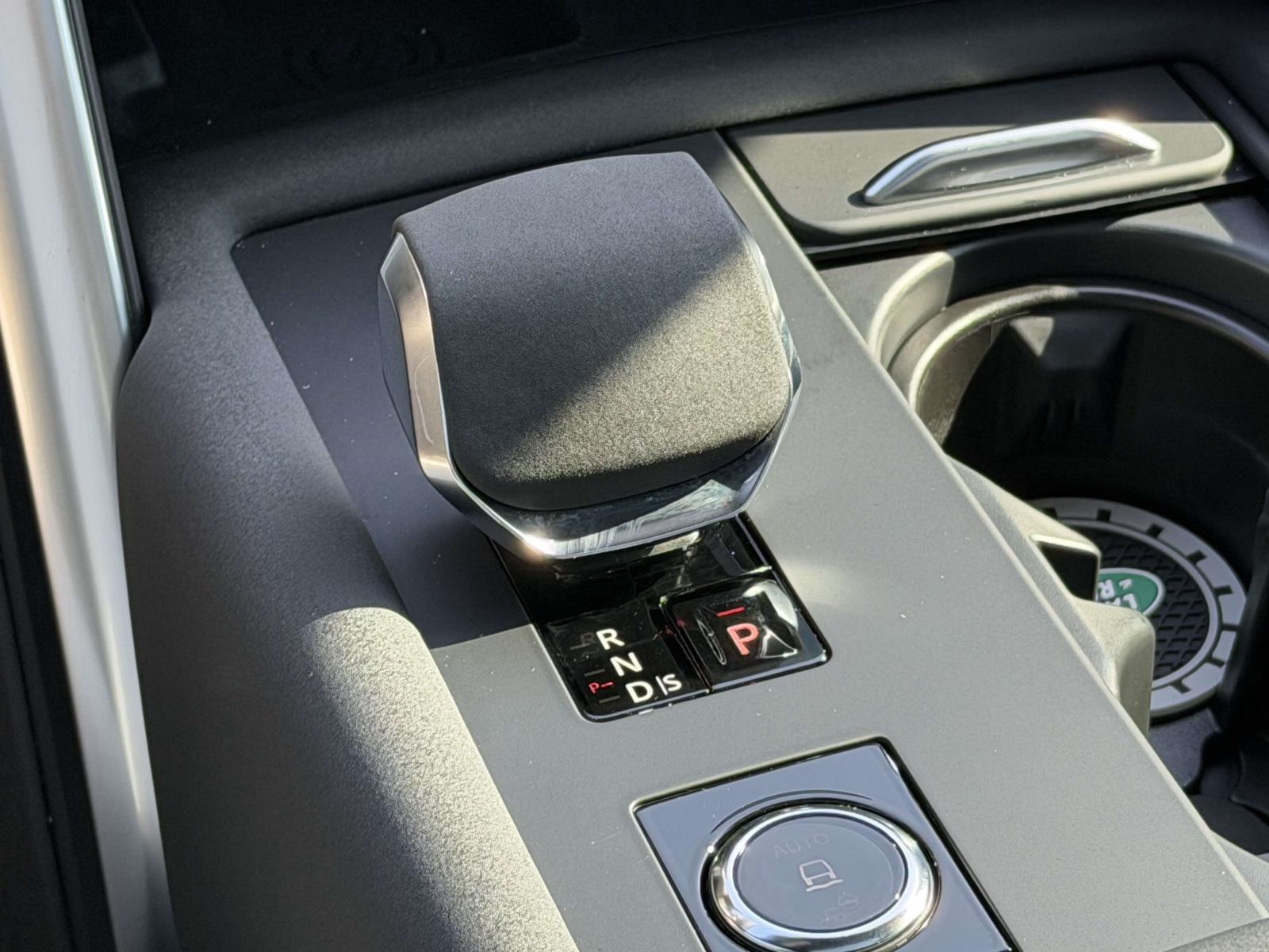 Used 2023 Land rover Discovery SUV