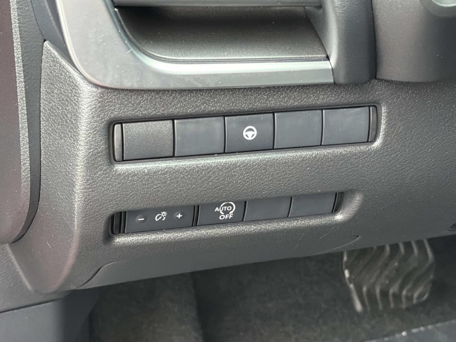 Used 2023 Nissan Rogue SUV