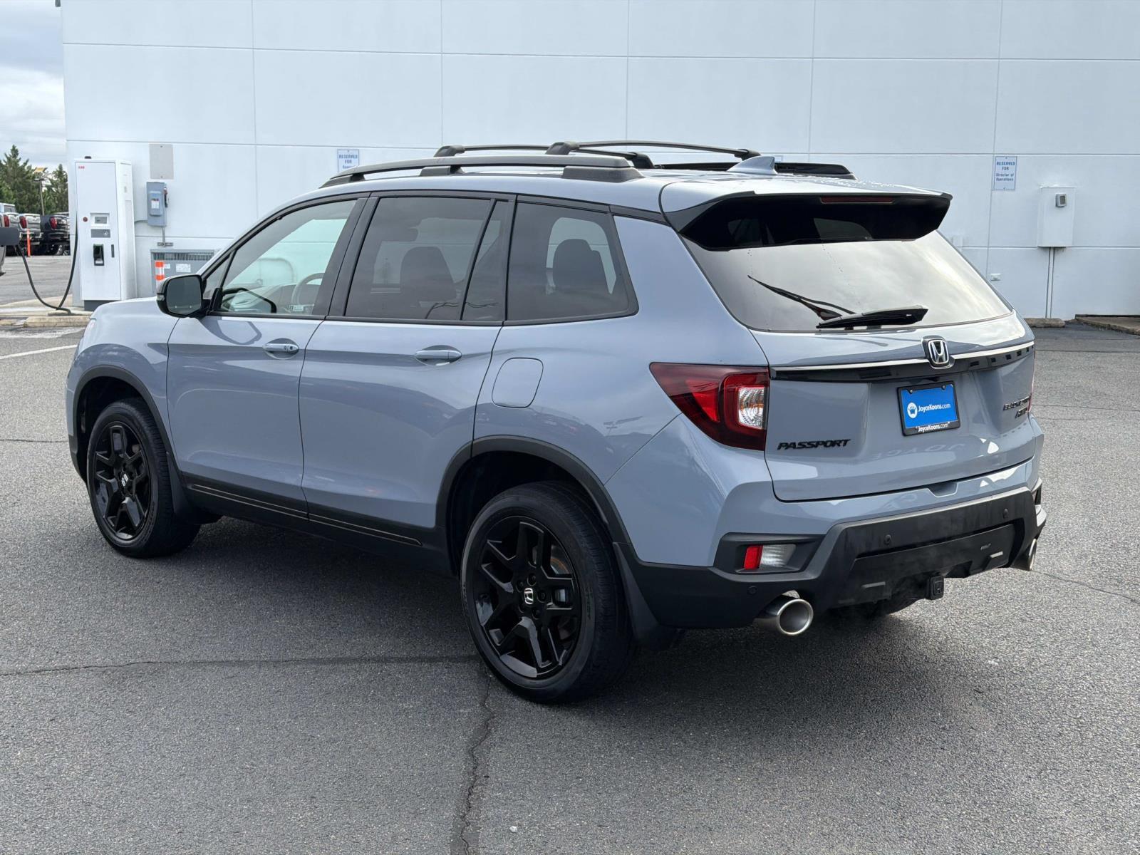 Used 2024 Honda Passport SUV