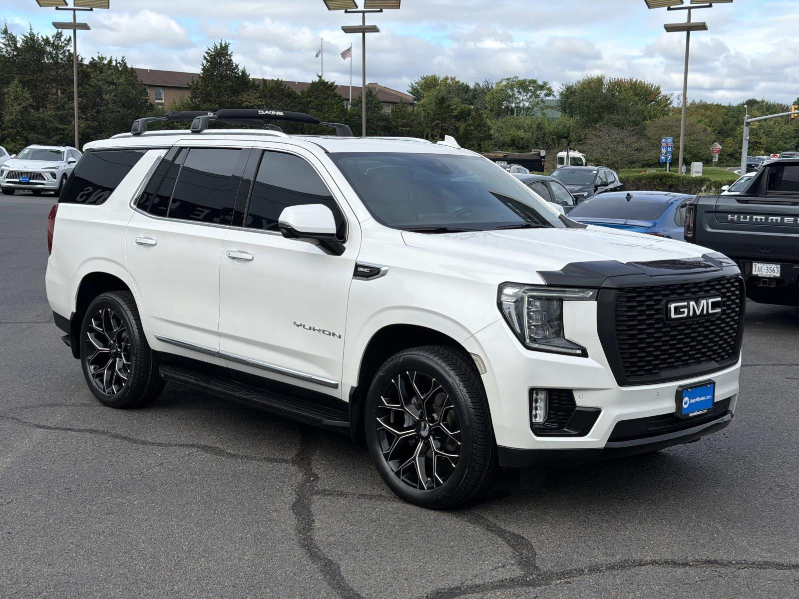White Frost Tricoat 2021 GMC Yukon SUV / Crossover Four-Wheel Drive Automatic