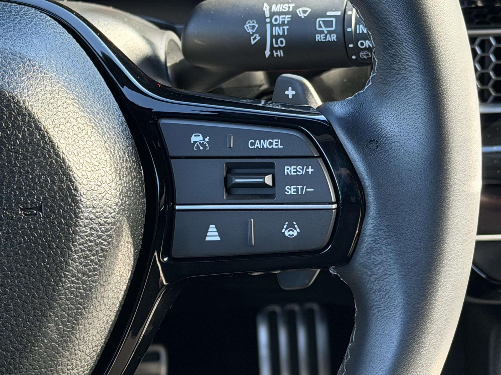 2025 Honda Civic Hatchback Sport - Photo 17