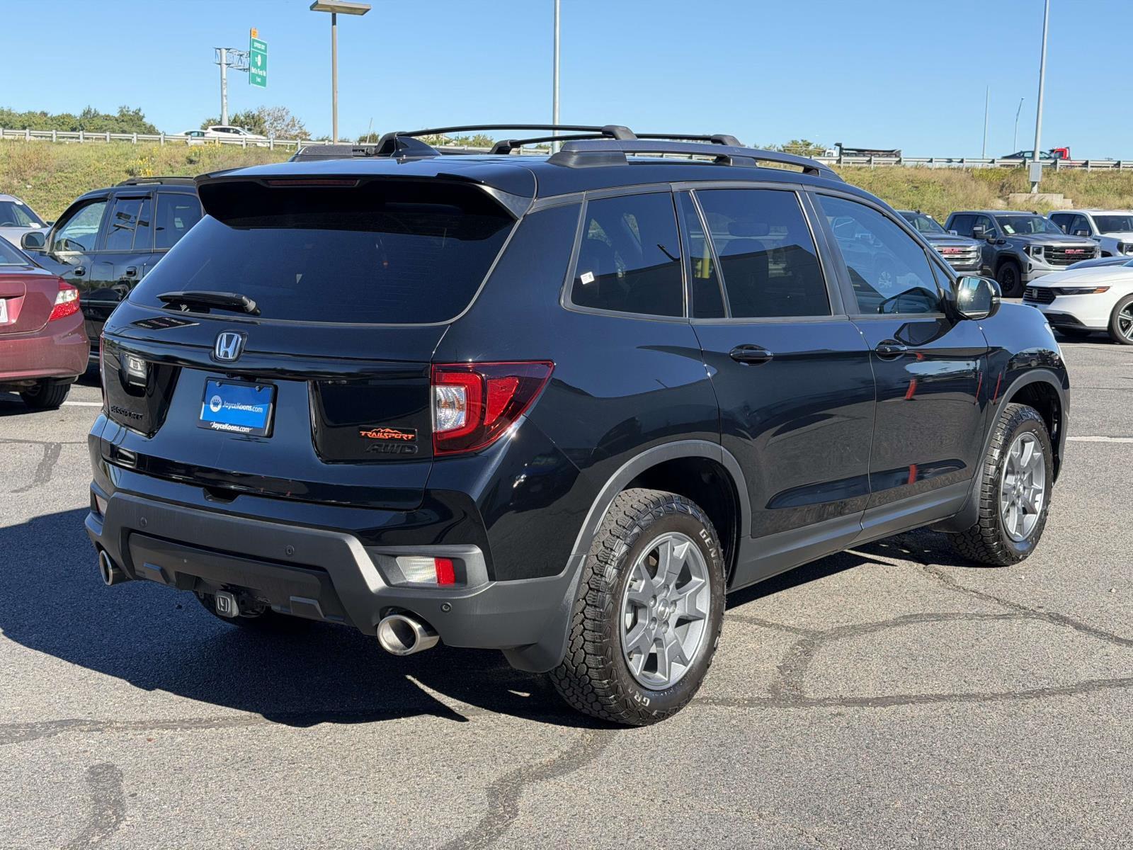 Used 2025 Honda Passport SUV