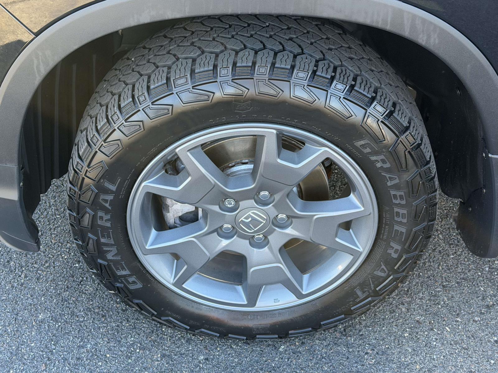 Used 2025 Honda Passport SUV