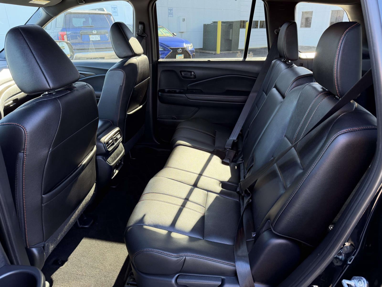 Used 2025 Honda Passport SUV