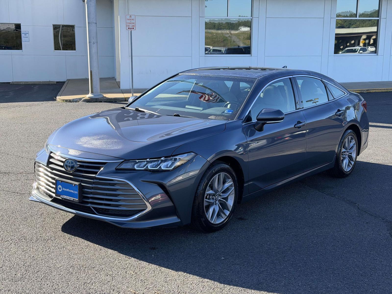 Used 2019 Toyota Avalon Hybrid Sedan