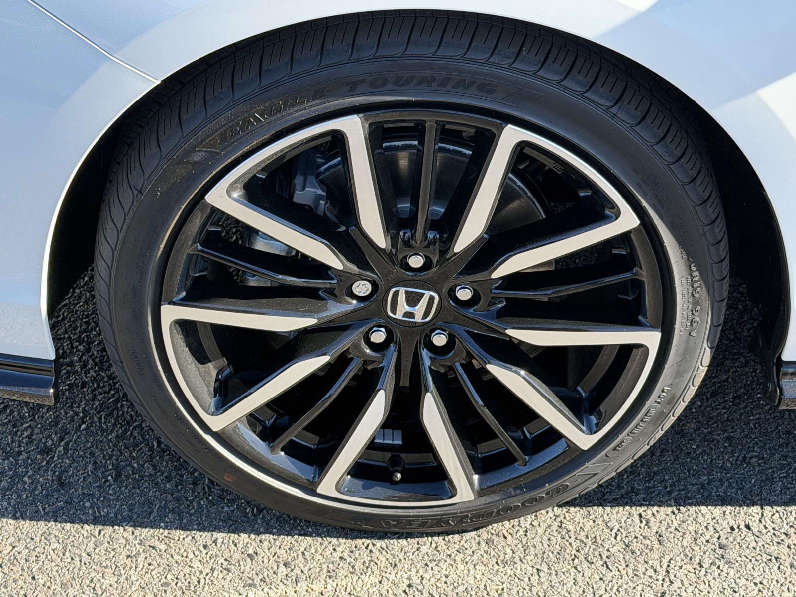 New 2026 Honda Accord Hybrid Sedan
