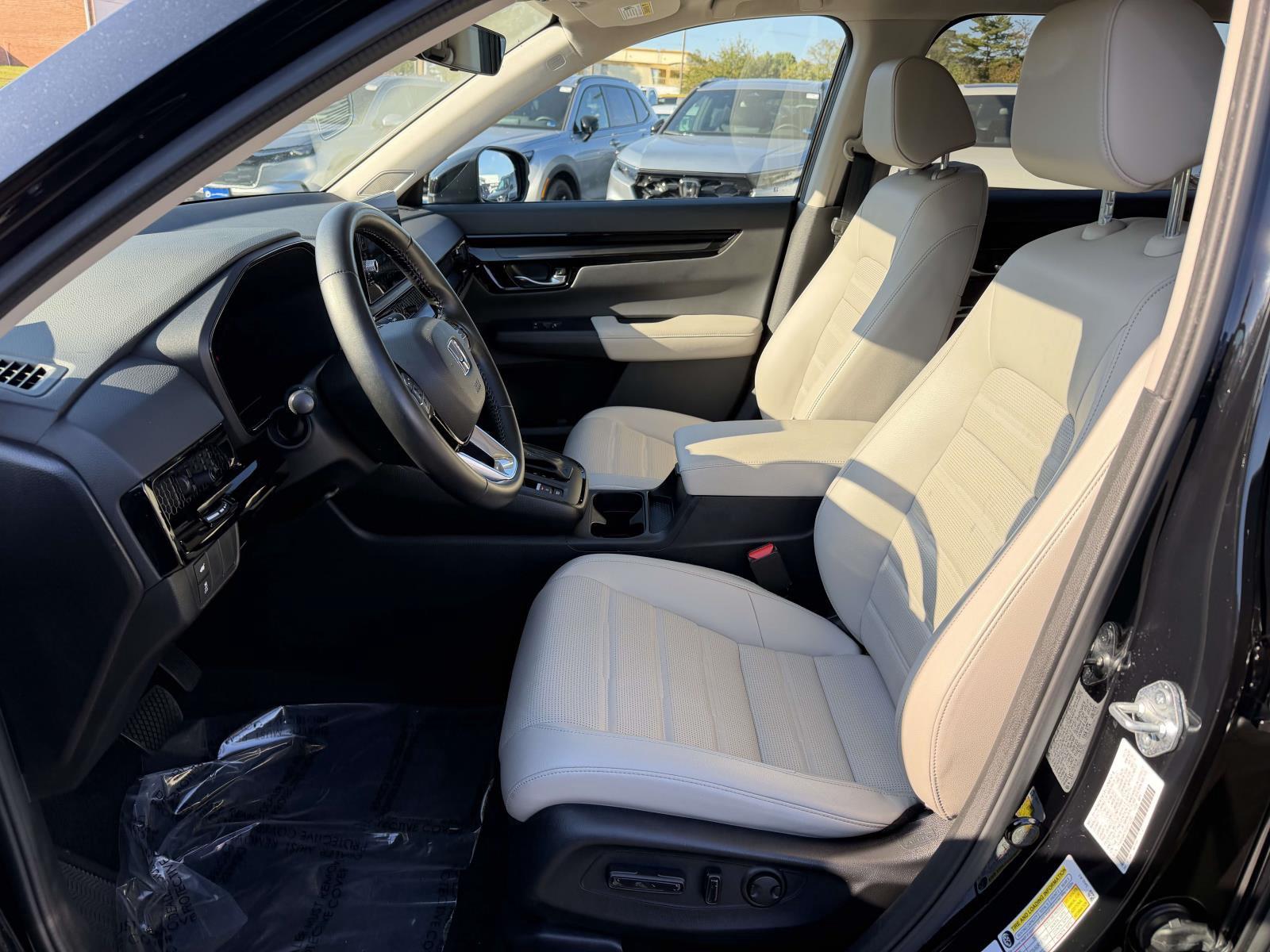 Used 2025 Honda CR-V SUV
