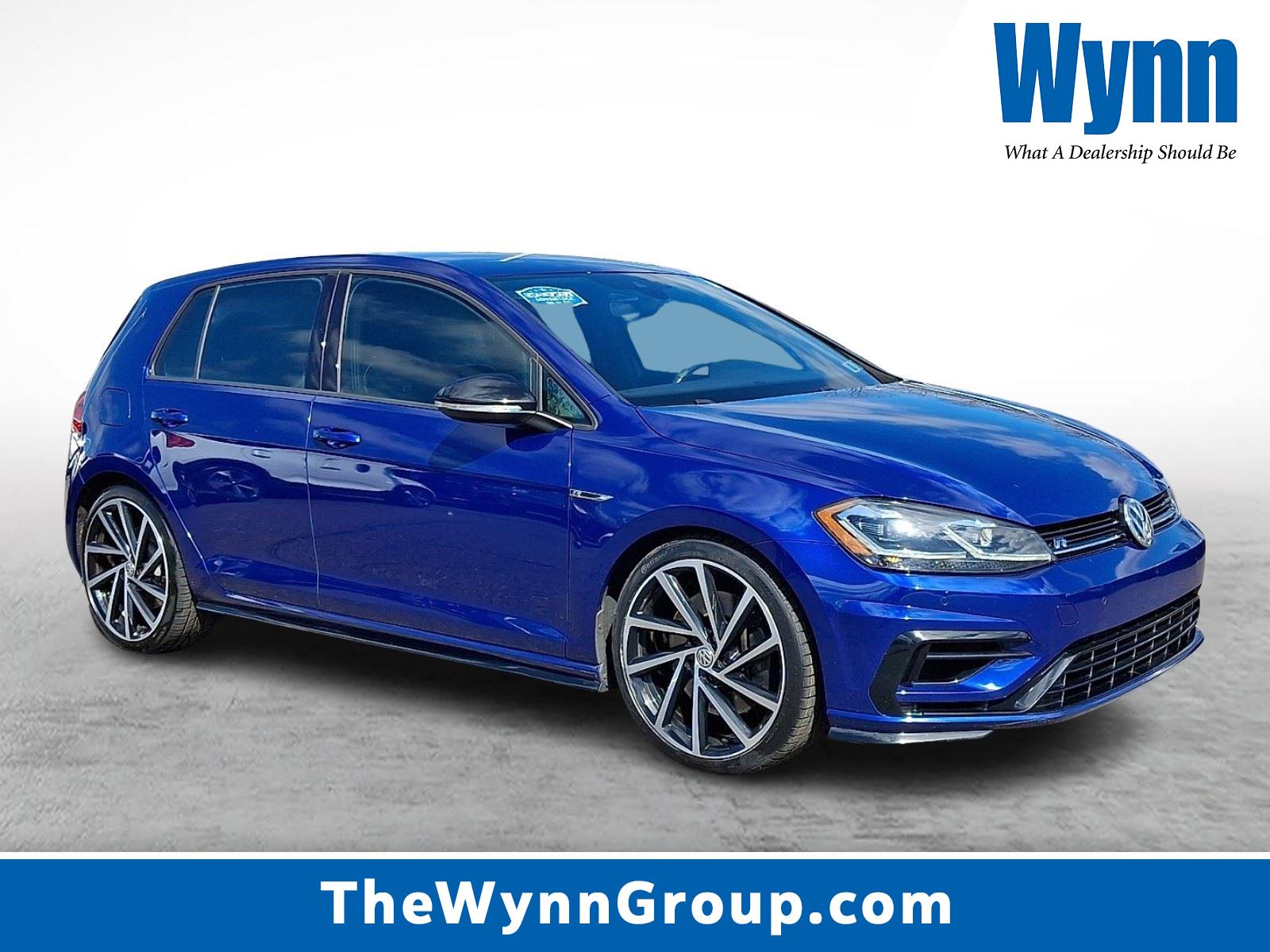 2018 Volkswagen Golf R 4-Door AWD