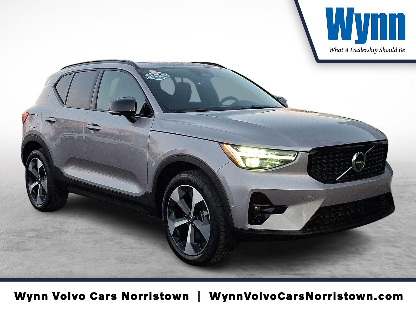 2026 Volvo XC40 B5 Plus AWD