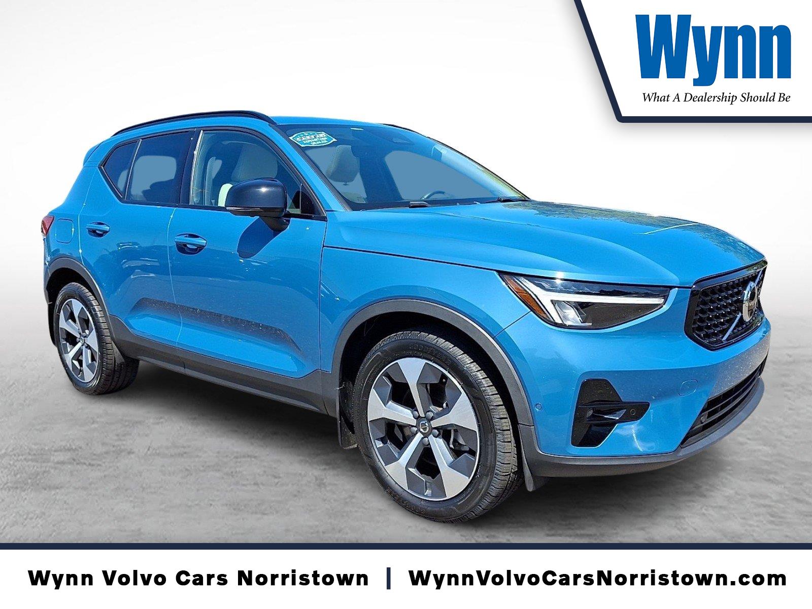 Fjord Blue Metallic 2023 Volvo XC40 SUV / Crossover All-Wheel Drive Automatic