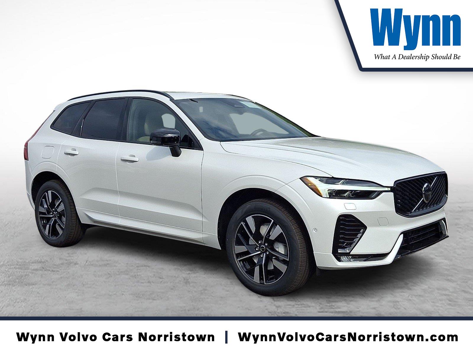 707/CRYSTALWHM 2027 Volvo XC60 SUV / Crossover  Automatic