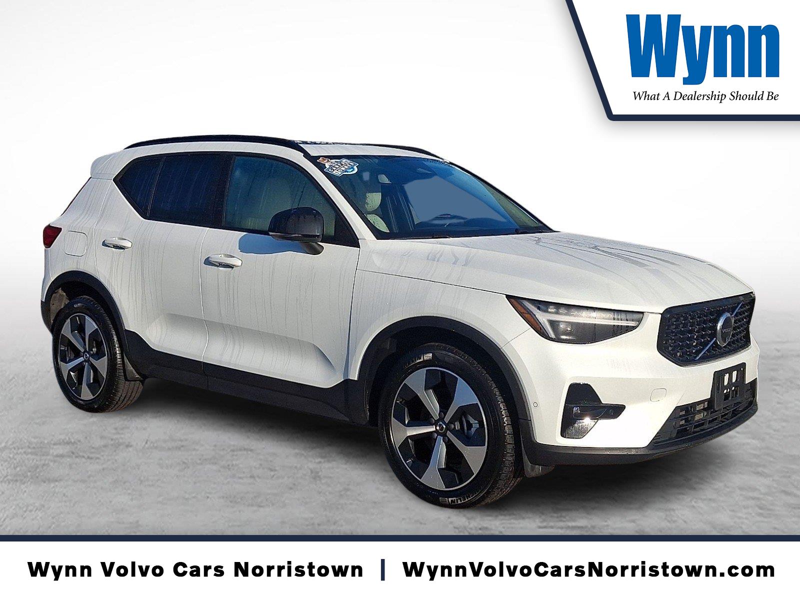 2026 Volvo XC40 B5 Plus AWD