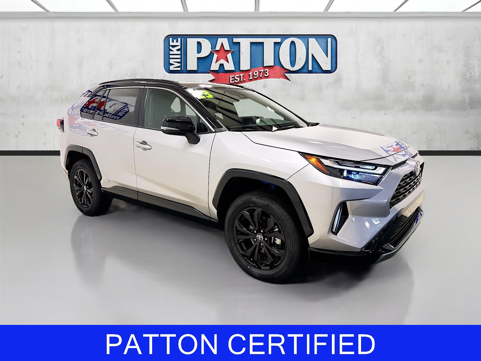Silver Sky Metallic w/Midnight Black Metallic Roof 2023 Toyota RAV4 Hybrid XSE AWD SUV / Crossover All-Wheel Drive Continuously Variable Transmission