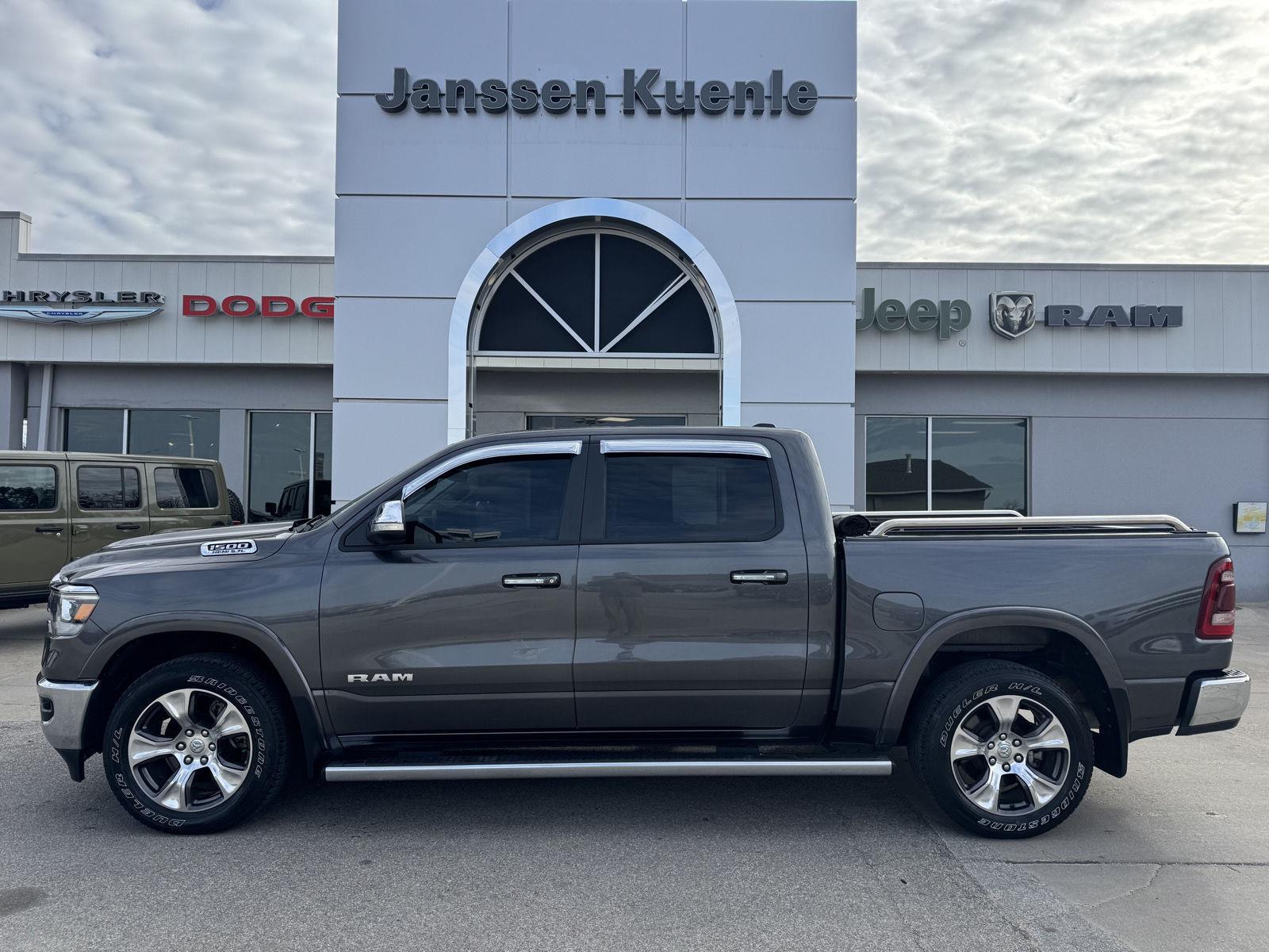 2022 RAM 1500 Laramie Crew Cab 4WD