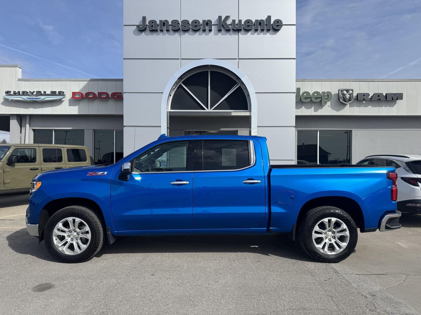 2022 Chevrolet Silverado 1500 LTZ Crew Cab 4WD