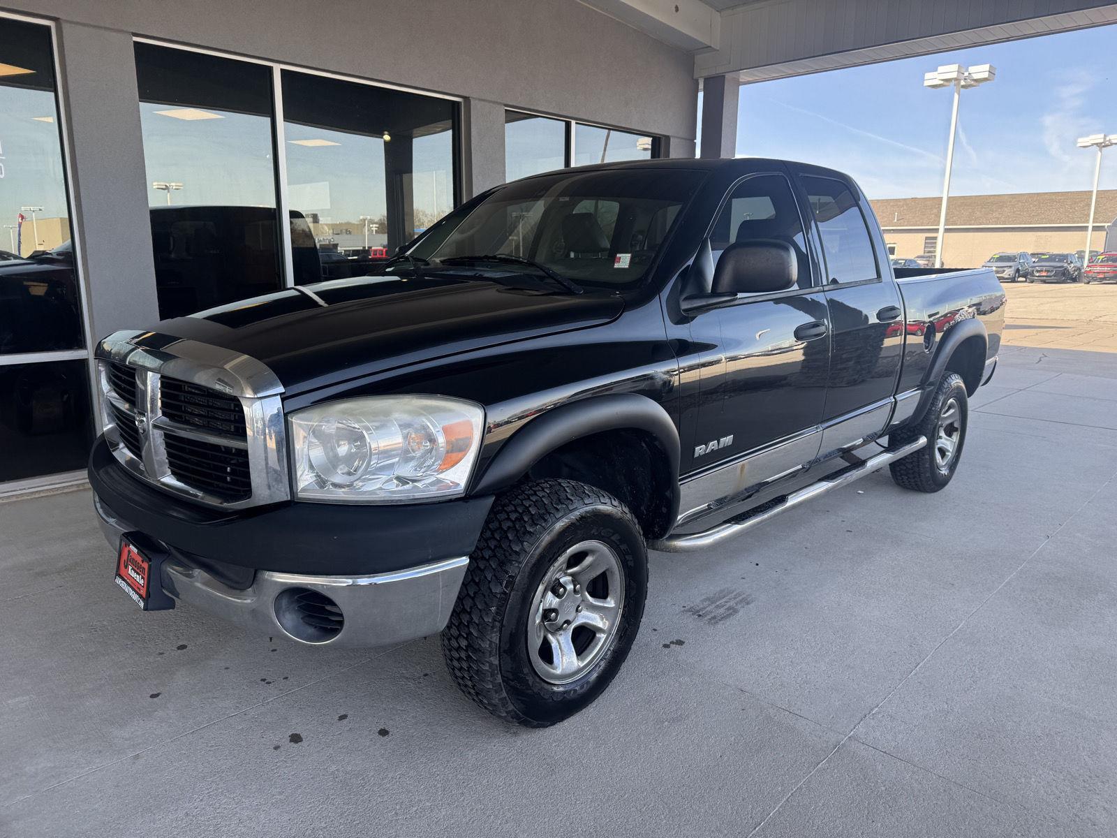 2008 Dodge RAM 1500 SLT Quad Cab 4WD