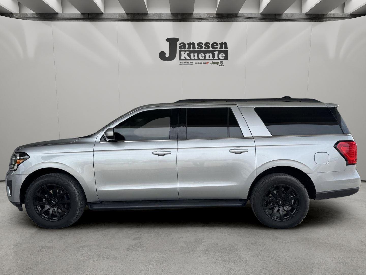 Iconic Silver 2024 Ford Expedition MAX XLT 4WD SUV / Crossover Four-Wheel Drive Automatic