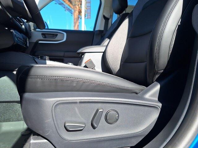 New 2025 Velocity Blue Metallic Ford Big Bend image 10