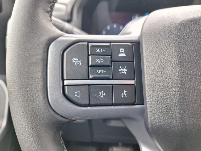 New 2026 Oxford White Ford XLT image 13