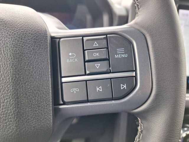 New 2026 Oxford White Ford XLT image 14