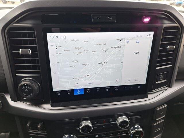 New 2026 Oxford White Ford XLT image 16