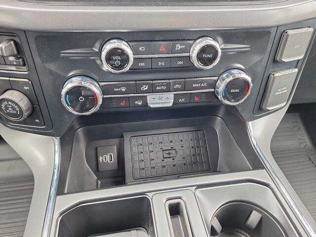 New 2026 Oxford White Ford XLT image 17