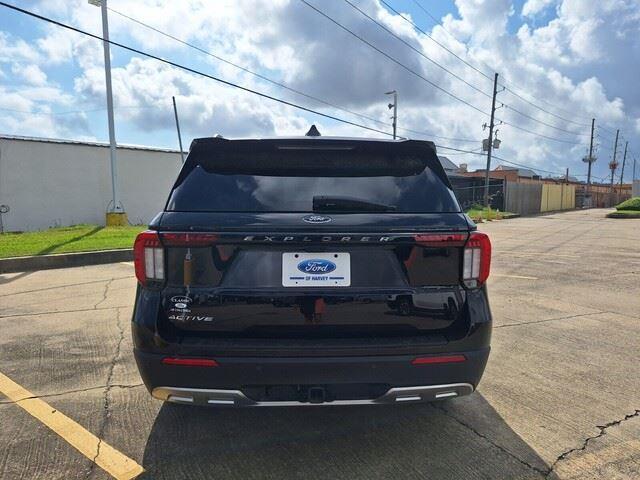 New 2026 Agate Black Metallic Ford Active w/200A Pkg image 4