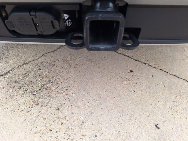 New 2026 Carbonized Gray Metallic Ford Tremor image 33