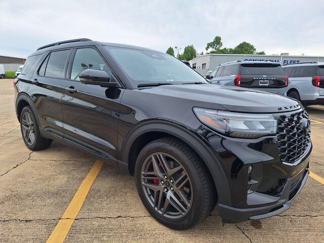 New 2026 Agate Black Metallic Ford ST image 6