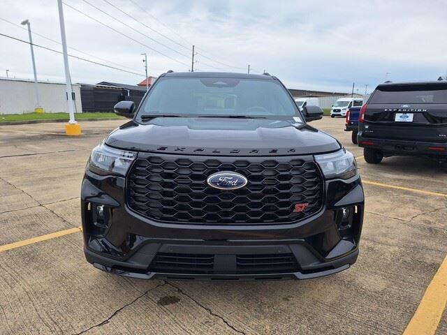 New 2026 Agate Black Metallic Ford ST image 7